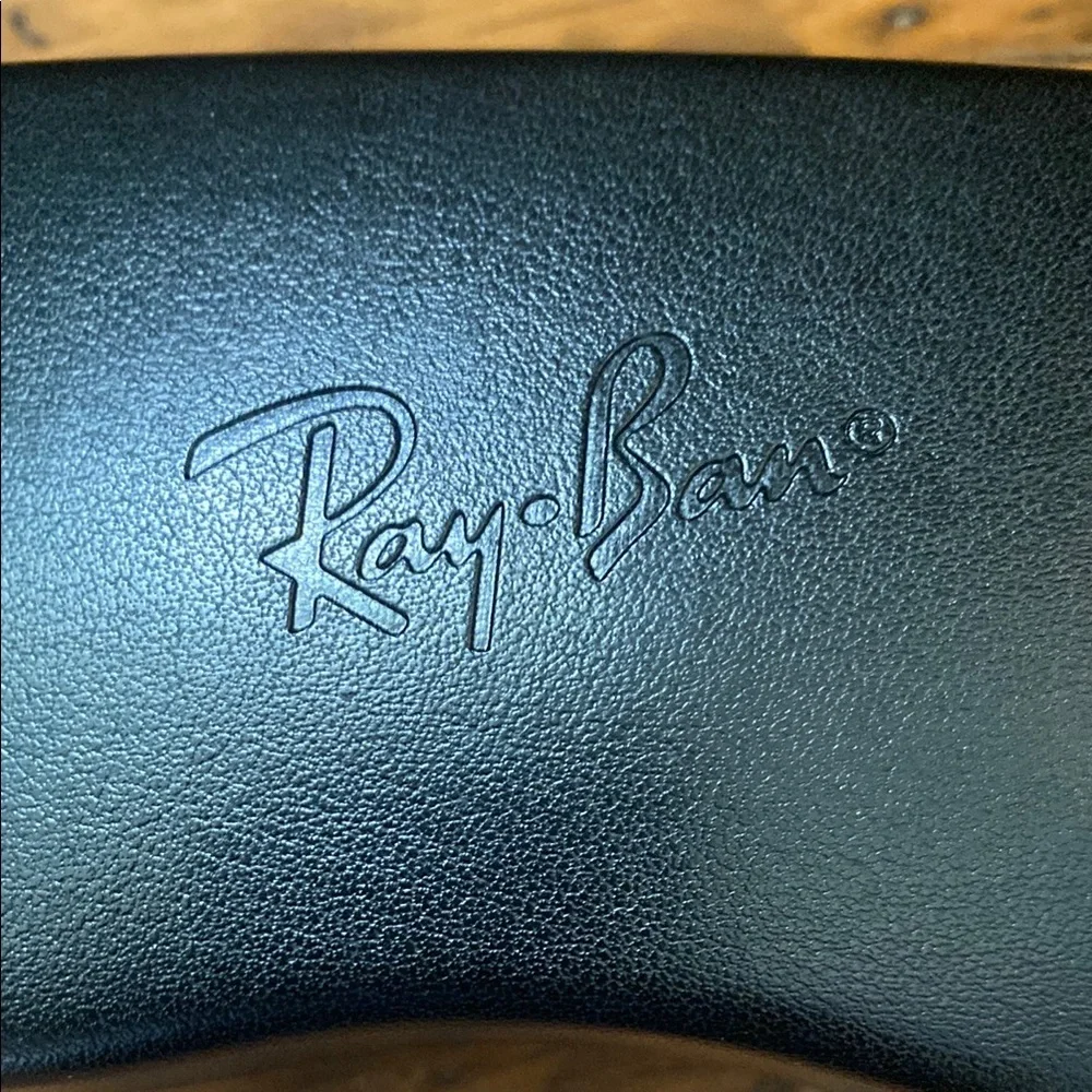 Ray-Ban Black Hard Protective Glasses Case Sunglasses Case